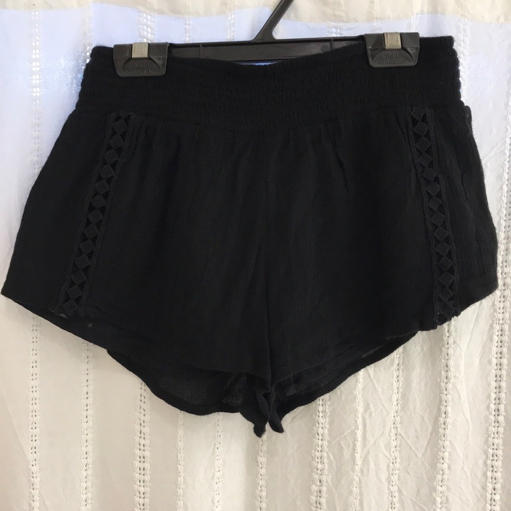 O’Neill 🌊 Black Women’s Shorts